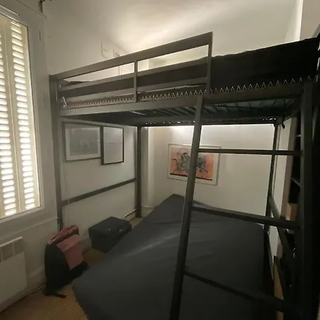 Entire 15 Minutes From Paris Joinville-le-Pont